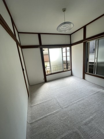 吉野荘の洋室|明るい洋室です