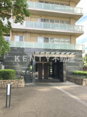 【エントランス】 | ザ・リバープレイスサウスタワー | 建物の内部です