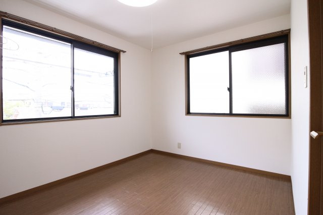 小坂ハイツの居間・リビング