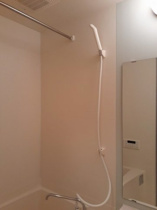 コンパクトで使いやすいお風呂です