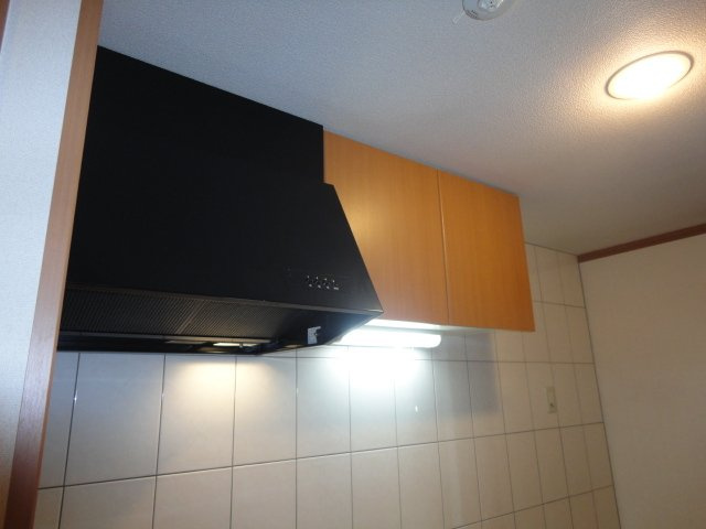 レンジフード・吊り戸棚