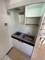 コンパクトなキッチンで掃除もラクラク