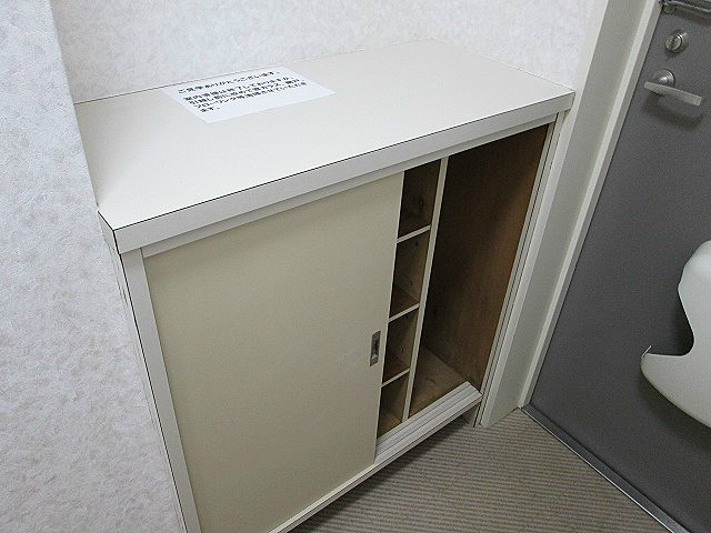 バードタウン2番館の玄関|※別号室の写真です。現況優先となります。