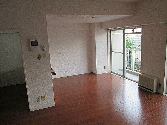 バードタウン2番館の内装|※別号室の写真です。現況優先となります。