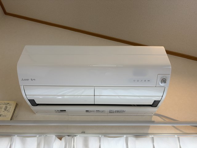 寺内イサノ貸家の設備|寝室エアコン