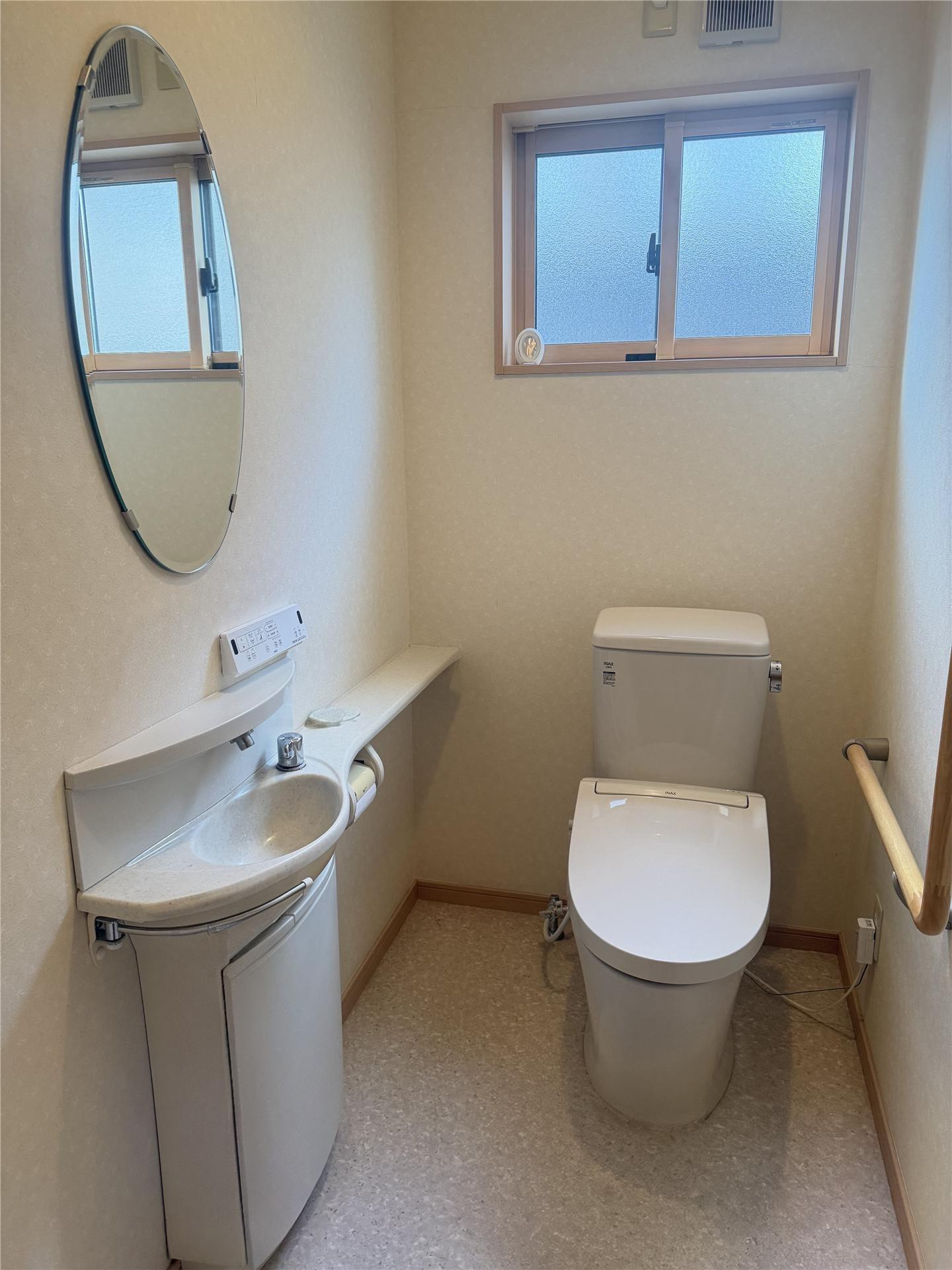 寺内イサノ貸家のトイレ