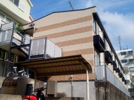 落ち着いた雰囲気の外観です