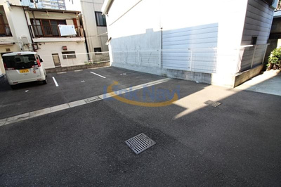 【駐車場】 | メゾンクラウン鷺洲