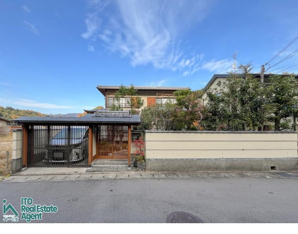 岩倉木野町 中古戸建