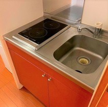 コンパクトなキッチンで掃除もラクラク