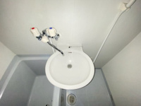明るい室内です