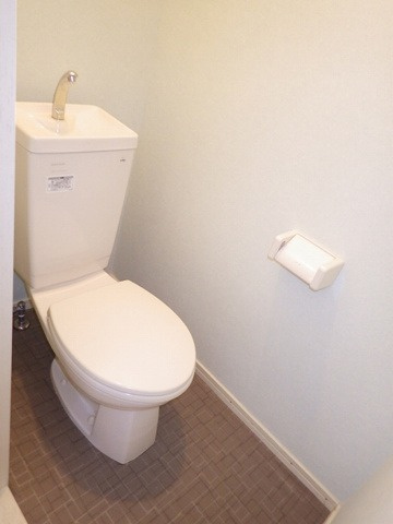 明るい色調の室内です