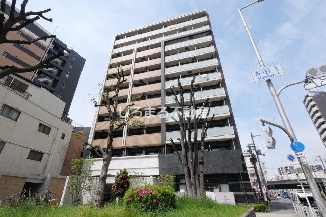 レジュールアッシュウエストレジス