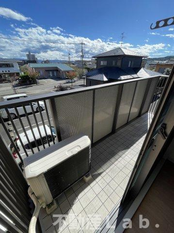 ヴィルセゾンのバルコニー