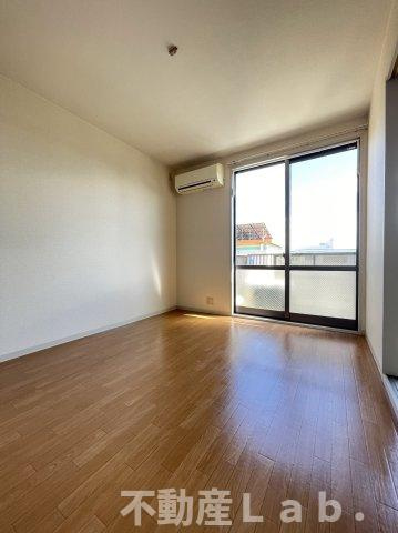 ヴィルセゾンの洋室