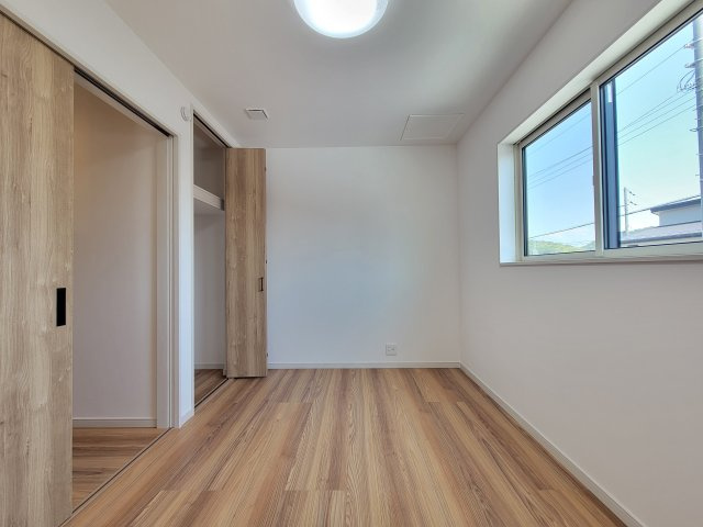 秋月Ⅷ・新築戸建の洋室