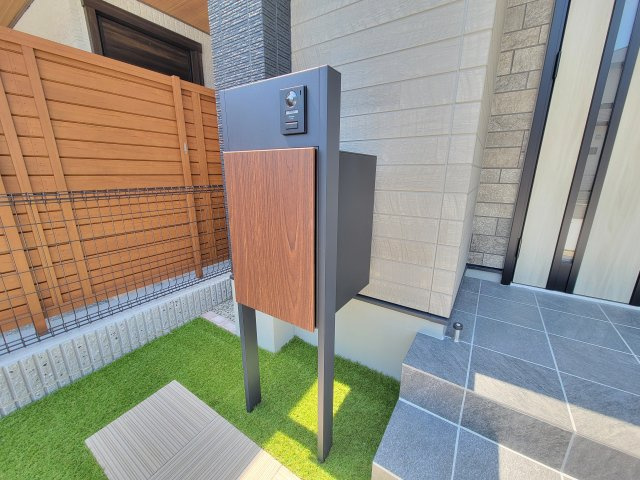 秋月Ⅷ・新築戸建の玄関