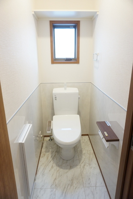 【新築】コンフォート中野 のトイレ