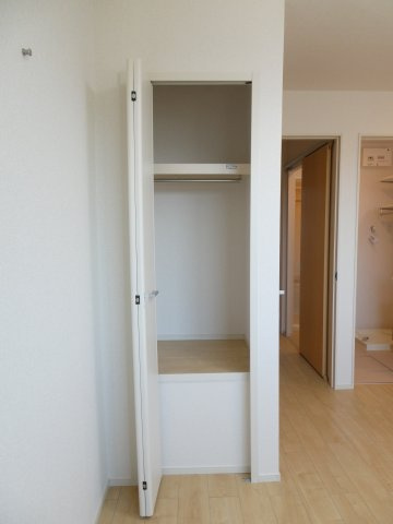 ｇｌａｎｚ　Ａの収納|洋室収納