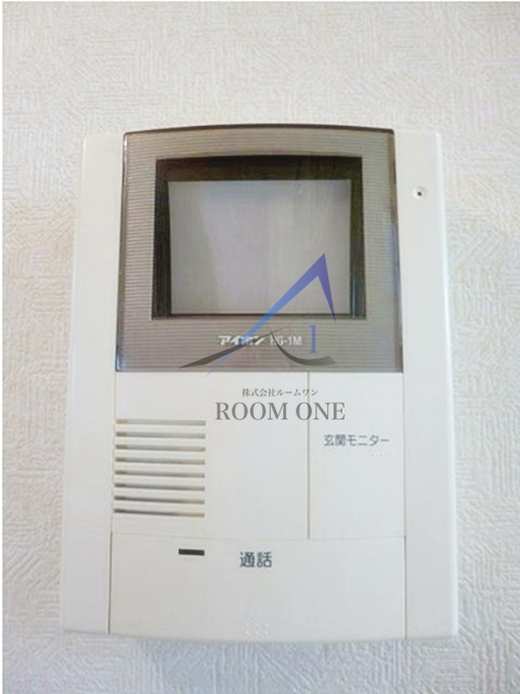 アーバンタナカのセキュリティ|モニター付きインターホンです。
