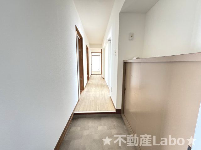 徳島市住吉３丁目の賃貸マンションの玄関