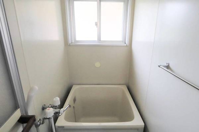 【浴室】 | ビレッジハウス書写台3号棟 | ビレッジハウスの同一物件・同一タイプの間取りの写真です