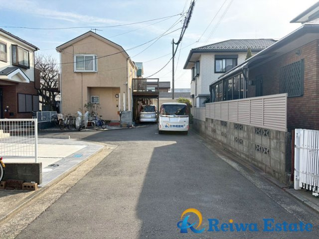 新築戸建　茅ヶ崎市松が丘2丁目の前面道路含む現地写真