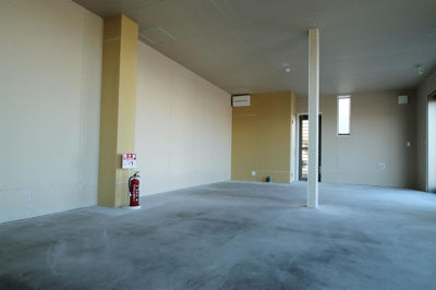 【居間・リビング】 | Ｒａｆｅｌｌｉａ(テナント）