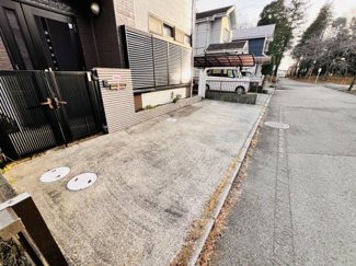 【駐車場】