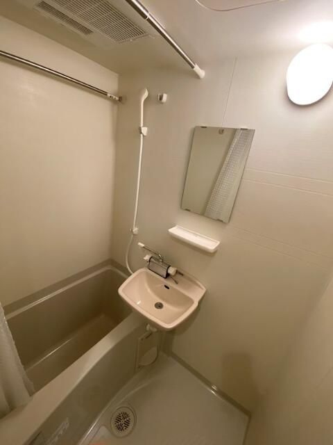 メイクスデザイン住吉Ⅳの浴室