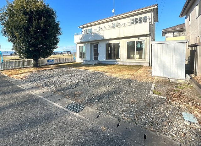 栃木市惣社町　中古戸建の外観