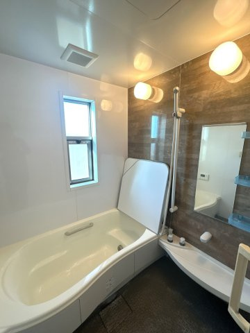 栃木市惣社町　中古戸建の浴室