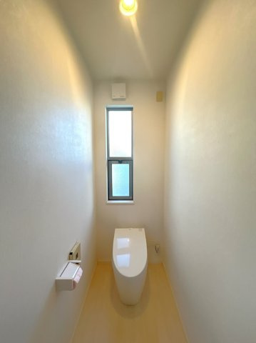 栃木市惣社町　中古戸建のトイレ