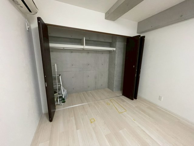 エカルラート青谷の玄関