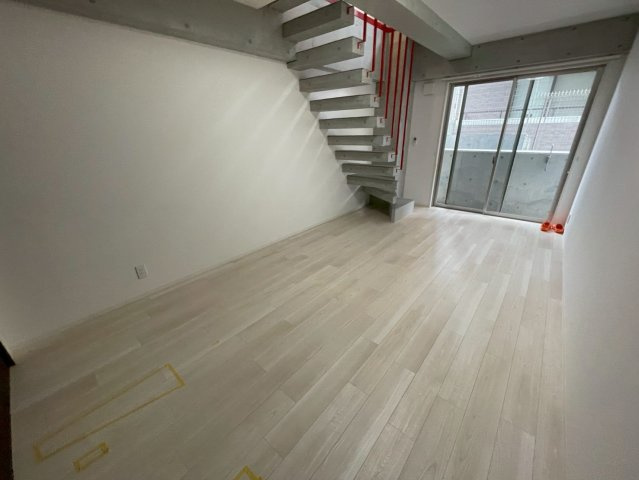 エカルラート青谷の居間・リビング