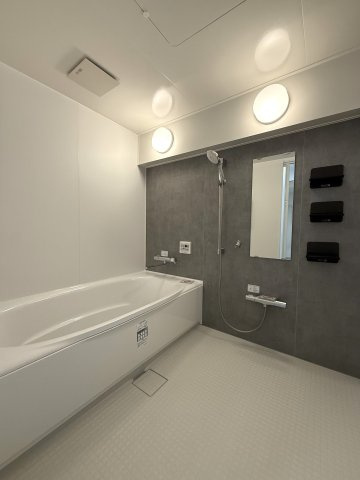 ライオンズシティ新潟の浴室