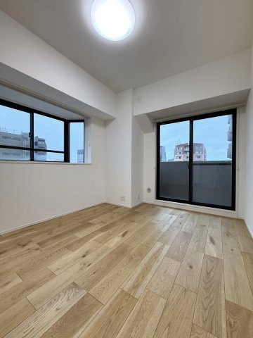 ライオンズシティ新潟の洋室