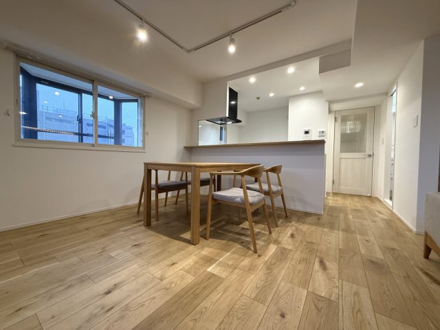 ライオンズシティ新潟の居間・リビング