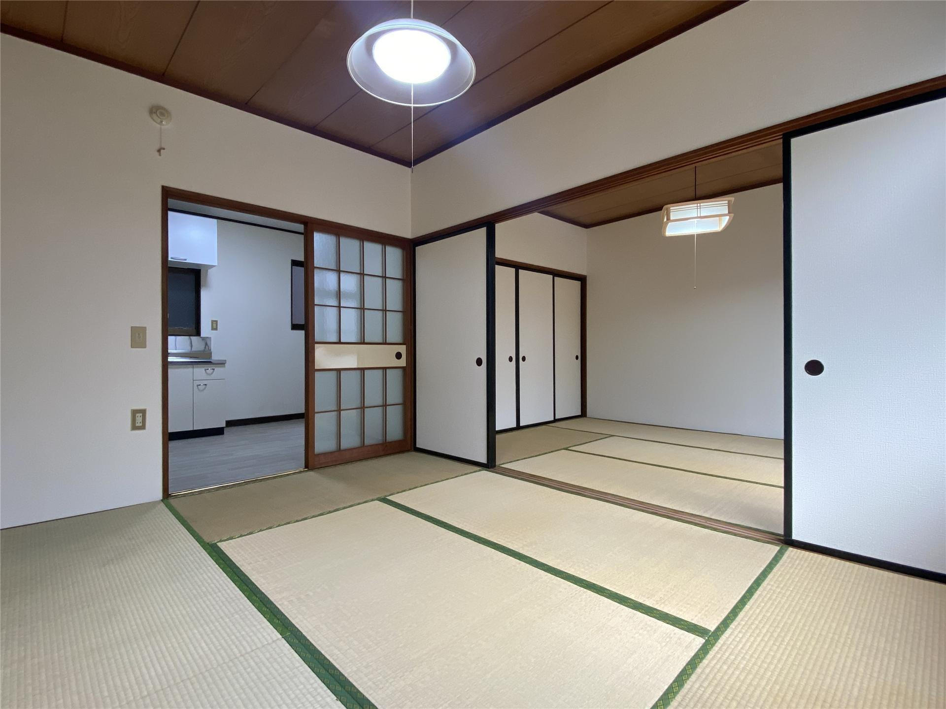 エステート小林Ｂの居間・リビング|和室6帖