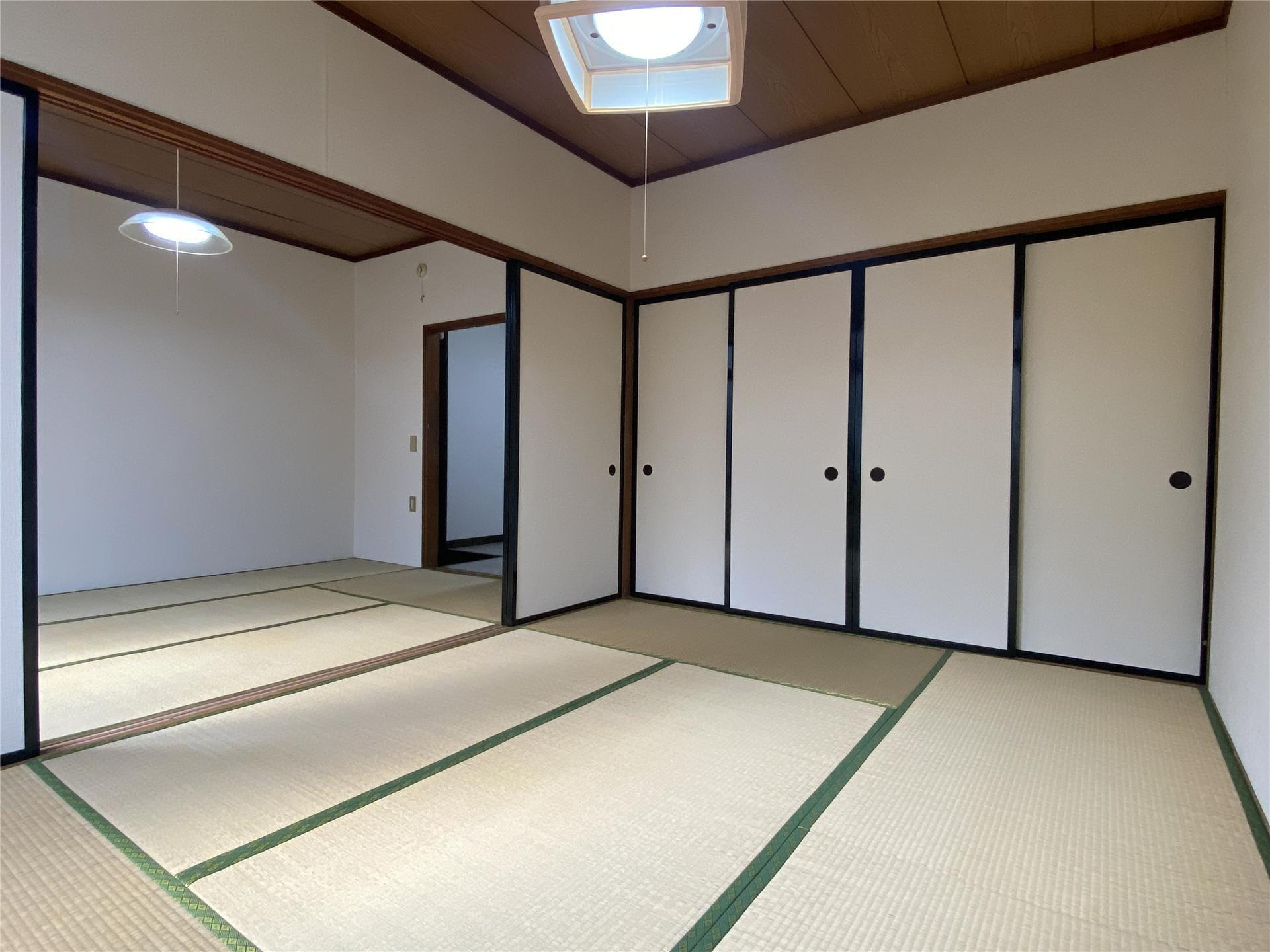 エステート小林Ｂの和室|和室6帖（収納あり）