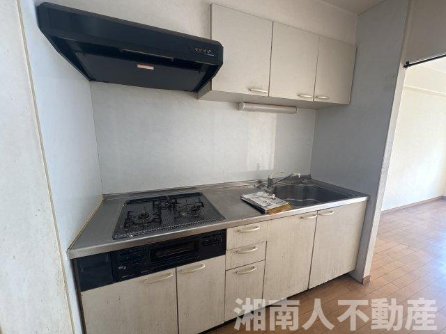 平塚スカイハイツのキッチン|きれいなキッチンです