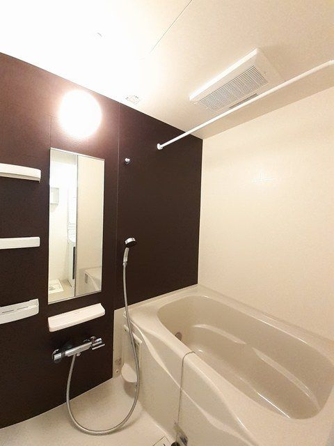 ヌーベル武蔵浦和の浴室