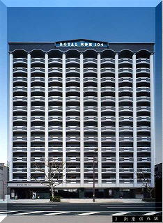 ロイヤル天神東104の外観