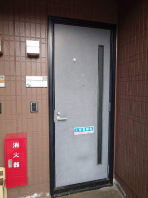 【玄関】 | Y’ｓアベニュー