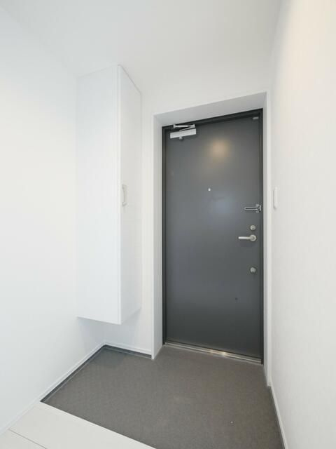 メゾンド町屋の玄関