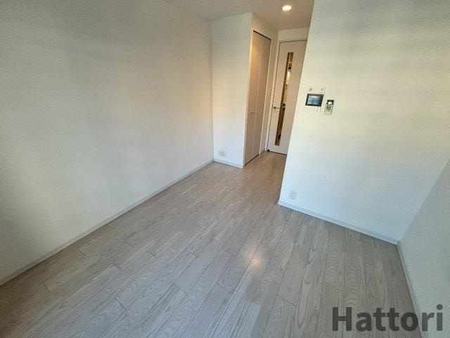 M-RESIDENCE新大阪Gardenの居間・リビング