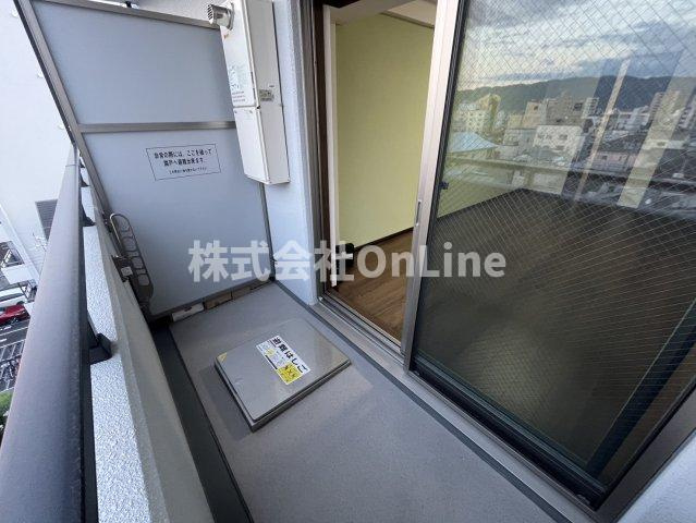 ヒルズ八尾本町のバルコニー