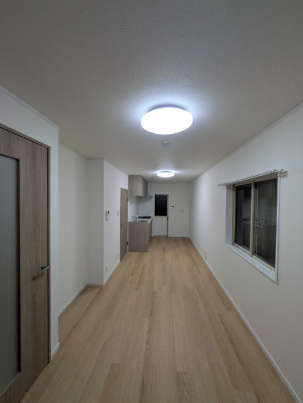 岩屋中町1丁目戸建の洋室