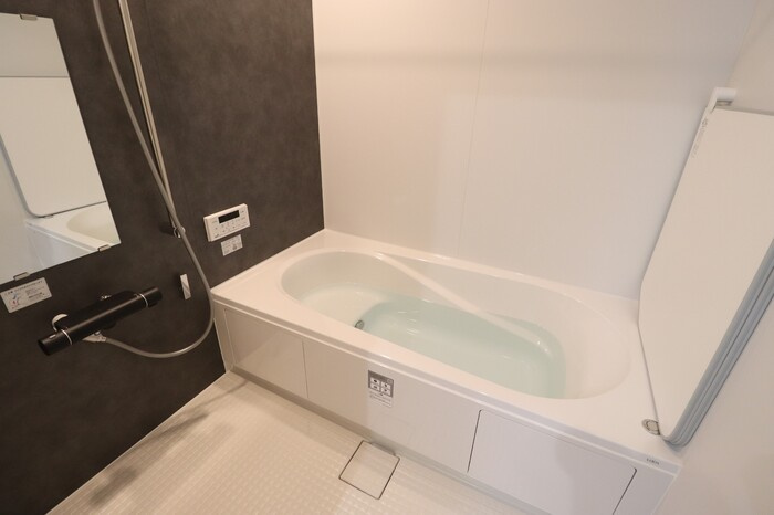 RESUA向中野　C棟の浴室