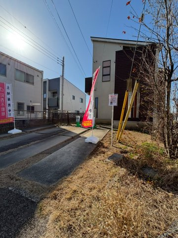 熊谷市石原中古戸建の前面道路含む現地写真|前面道路含む現地写真です。